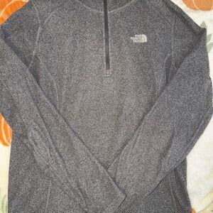 The North Face Women's Gray Quarter-Zip Sweatshirt